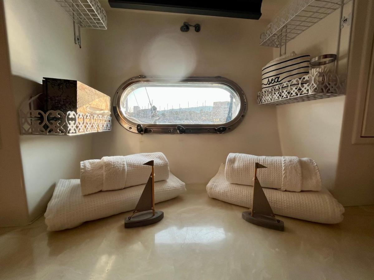 Navi Yacht A Sete, 2 A 8 Couchages, Privatif Hotel Buitenkant foto
