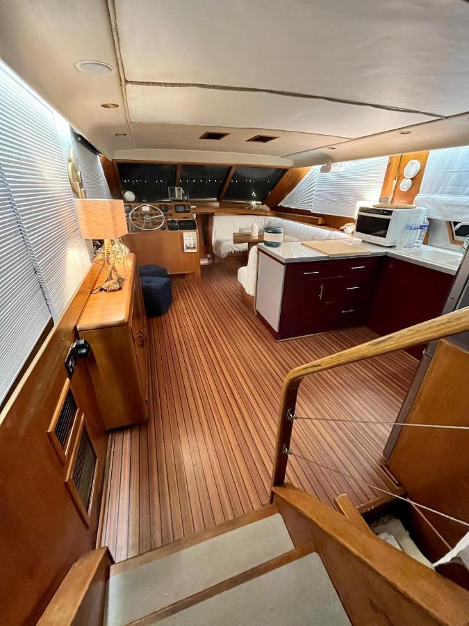 Navi Yacht A Sete, 2 A 8 Couchages, Privatif Hotel Buitenkant foto
