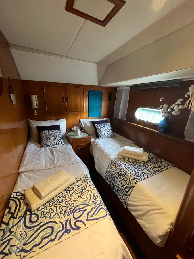 Navi Yacht A Sete, 2 A 8 Couchages, Privatif Hotel Buitenkant foto